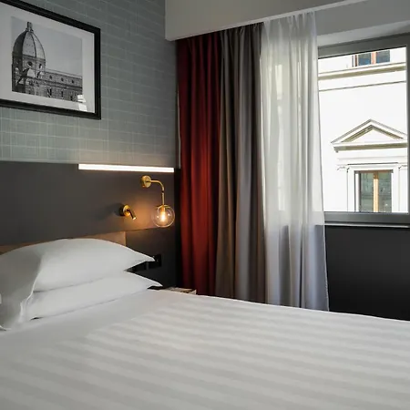 Hotel Iq