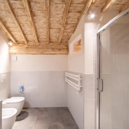 Residenza D'epoca Palazzo Salviati Quaratesi Konukevi *