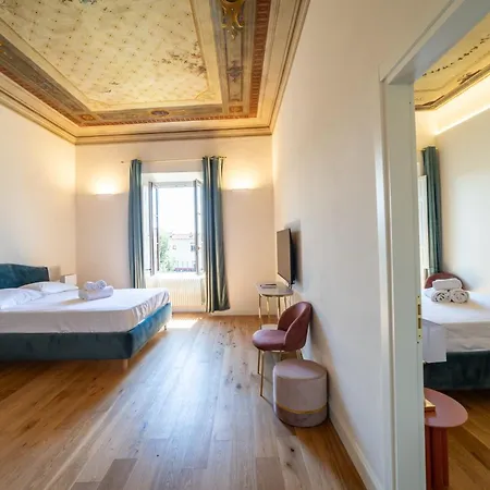 Konukevi Residenza D'epoca Palazzo Salviati Quaratesi *
