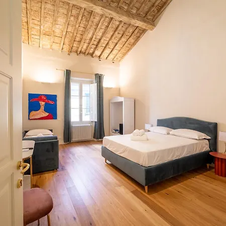 Residenza D'epoca Palazzo Salviati Quaratesi *