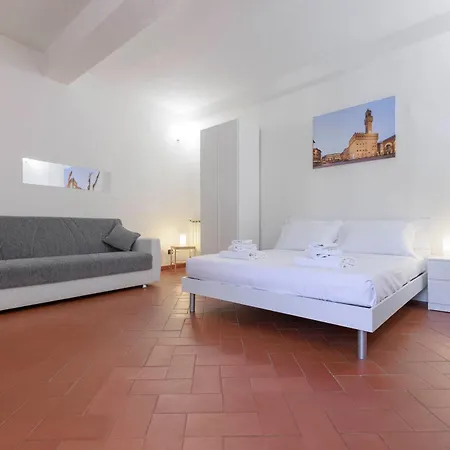 Santa Croce Nest Апартаменты *