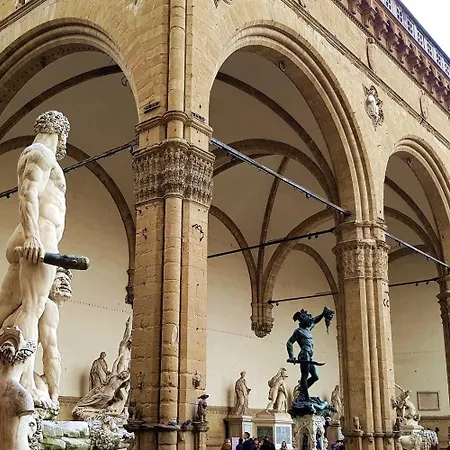 Davanti Al Duomo-appartamento Storico Флоренция