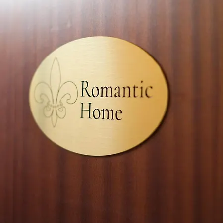 Romantic - Charm Ed Eleganza Nel Cuore Di Daire Floransa