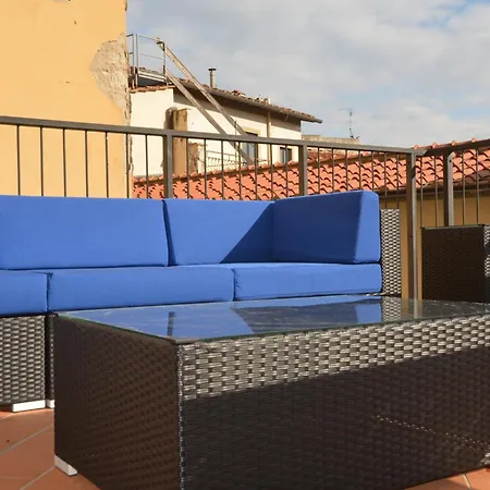 Apartment Servi Elegant With Terrace Florence