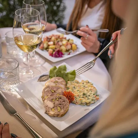 Tornabuoni Living - Luxury Collection Hotel Florencia