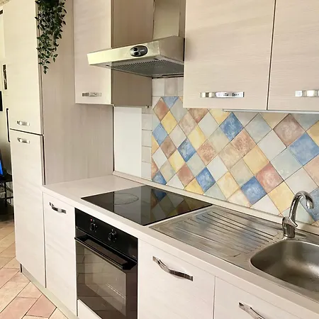 Rifugio Tranquillo In Costa Dei Magnoli - Ponte Vecchio Apartment *