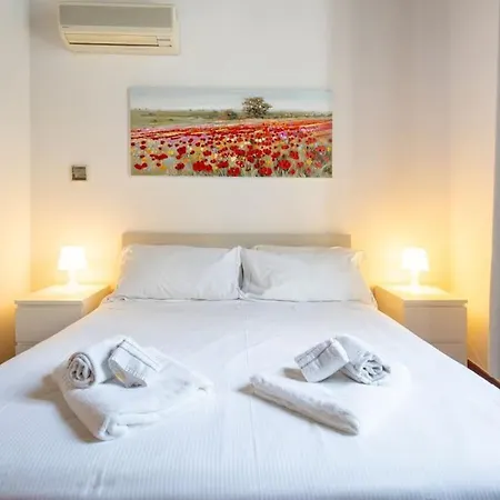 Cute One Bedroom In Outside Ztl Florenz