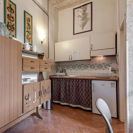 Violet Flat, San Gallo Apartment Florenz