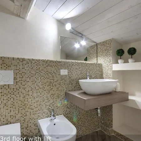아파트 Vertical Garden By Mamo *