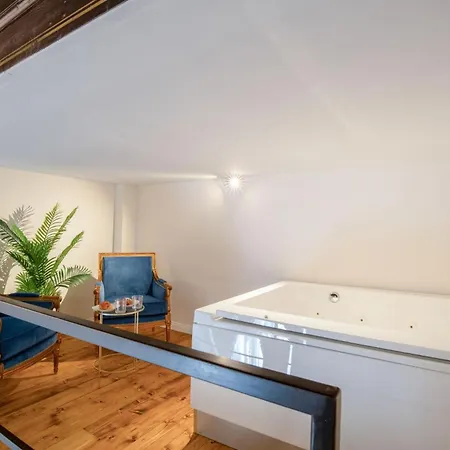 Servi Deluxe Apartment