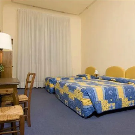 Ferdinando Ii De' Medici Hotel