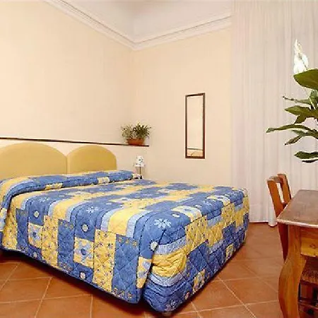 Ferdinando Ii De' Medici Hotel *