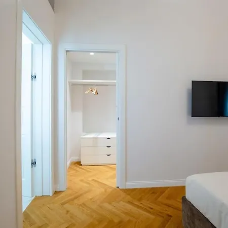 Dimora Nuvola Apartment *