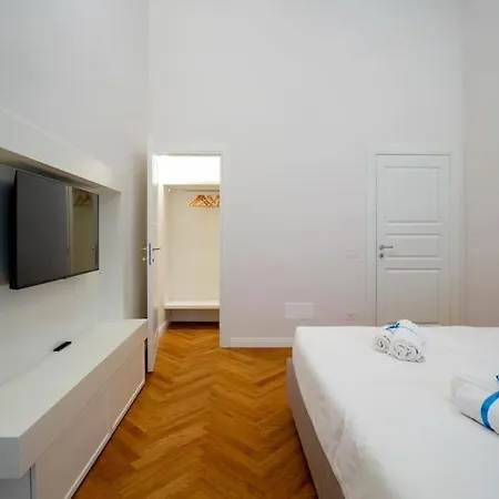 Dimora Nuvola Apartment *