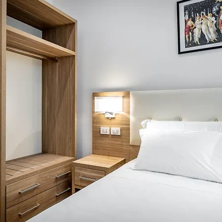 Yd Elegant With Garden Apartment
