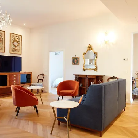 Apartment Servi Elegant With Terrace Florence