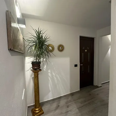Venus Two-floored Stylish In The Center Aparthotel Firenze