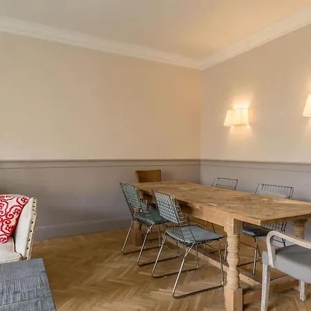 Apartment Luxury River View Florenz