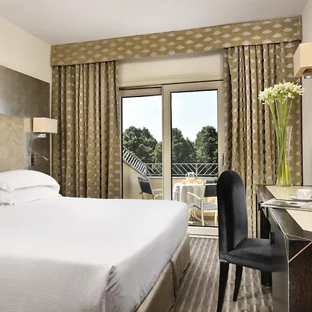 Hotel Fh55 Med Executive Florencia