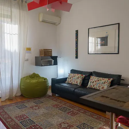 Daire Cozy 1-br Near Ponte Vecchio Floransa