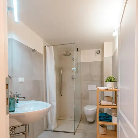 Azzurra Elegant Апартаменты Флоренция