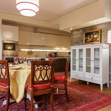 Pindemonte Deluxe Apartment