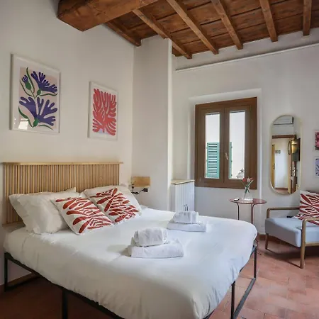 Διαμέρισμα Lovely Cozy Flat 2 Bedrooms Φλωρεντία