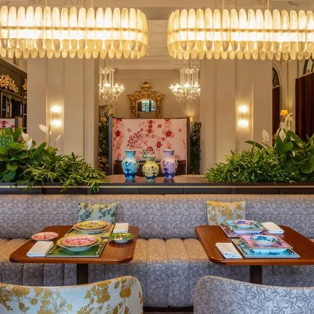 Hotel The St. Regis 5*