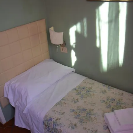 Hotel Mannolini 2*