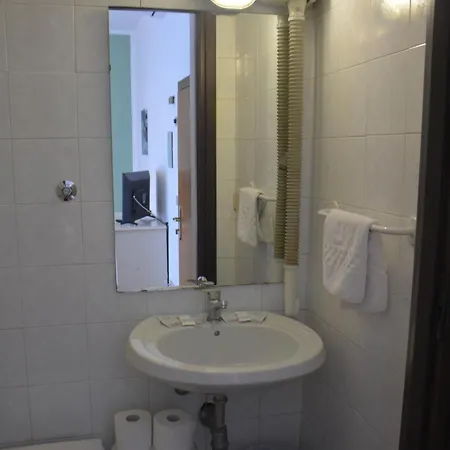 Hotel Mannolini 2*