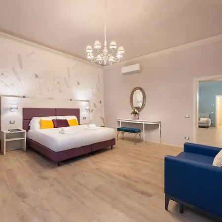 Via Santa Reparata, 1 - 2nd Floor - Stunning And Spacious 10 Min To Historic Center *