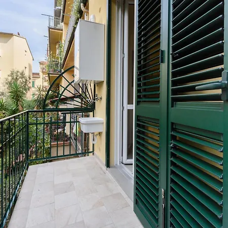 Napoleone - New Near Historic Center Appartement