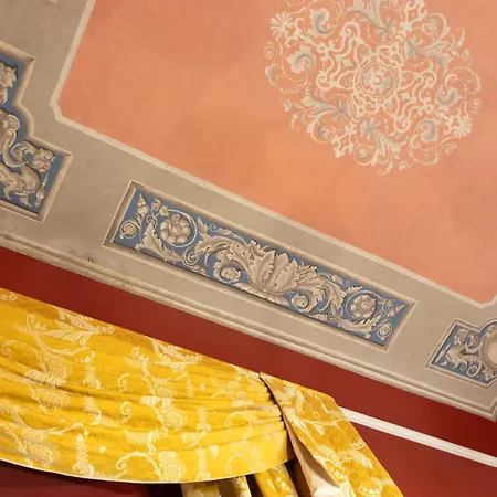 Apartment Royal Mansion Of Tommaso Corsini Florence
