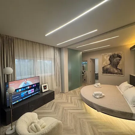 Ercole With Jacuzzi Pool *