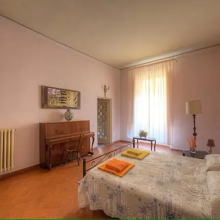 Historical Building Charming Daire
