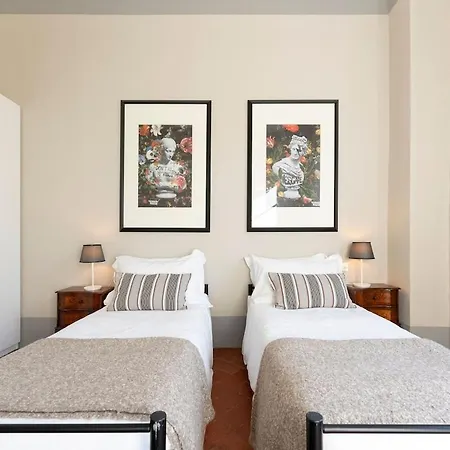 Apartment Stunning In Antique Xii *