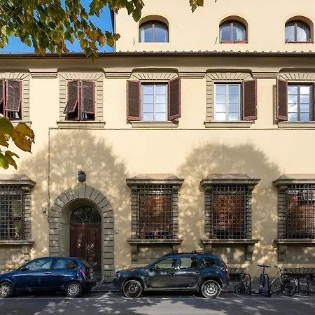 Stunning In Antique Xii Apartment Florence