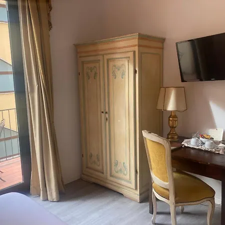 Machiavelli Palace 3* פירנצה
