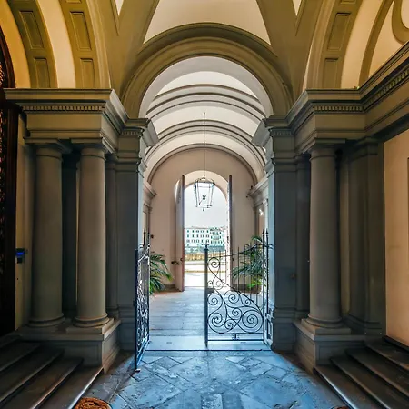 Lungarno Prestige - Residenza Nobiliare * Florencja