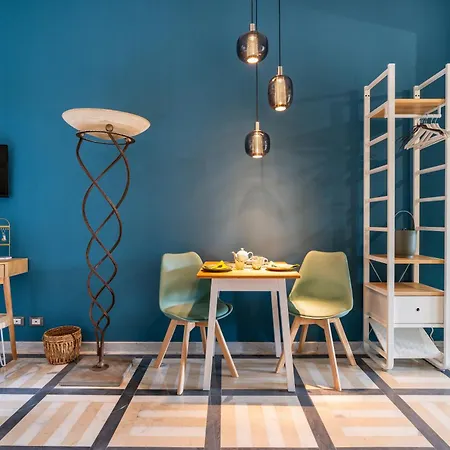 Ines Boutique - Polimoda Apartment Florence