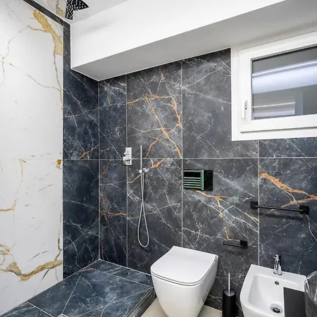 Appartamento Elegance A Pochi Passi Dal Centro *