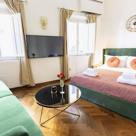 Apartment Sweet - 2 Minuti Da Pontevecchio *
