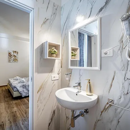 Bed & Breakfast Ventuno Florence