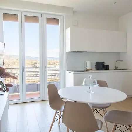 Floor With Elevator - Fantastic View Φλωρεντία
