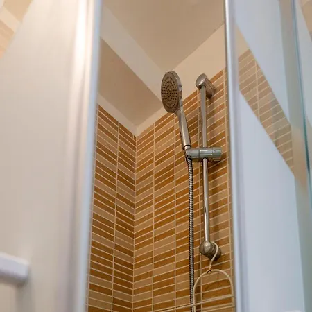 Apartment Golden House San Lorenzo Florence