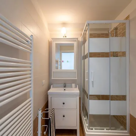 Golden House San Lorenzo Apartment *
