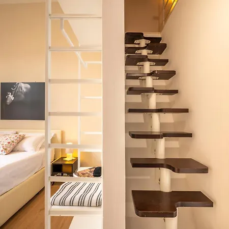 Golden House San Lorenzo Apartment Florence