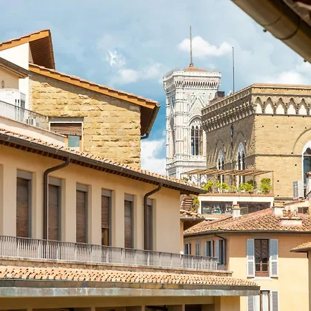 Florence Prestige Nel Heart Of Ponte Vecchio * Florence
