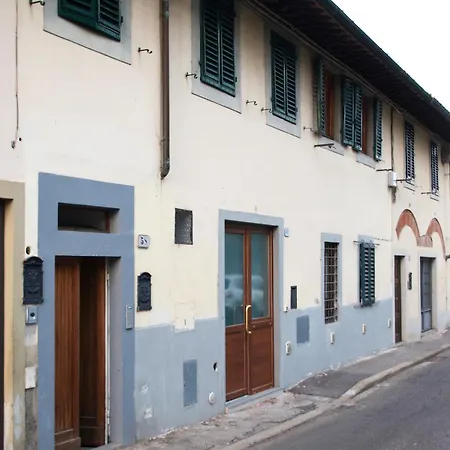 Apartment Lovely In