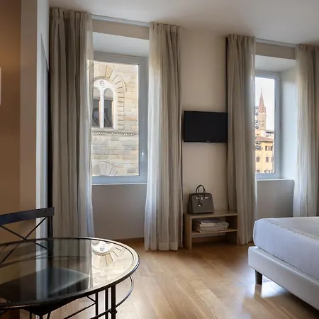 מלון דירות Relais Piazza Signoria 3*